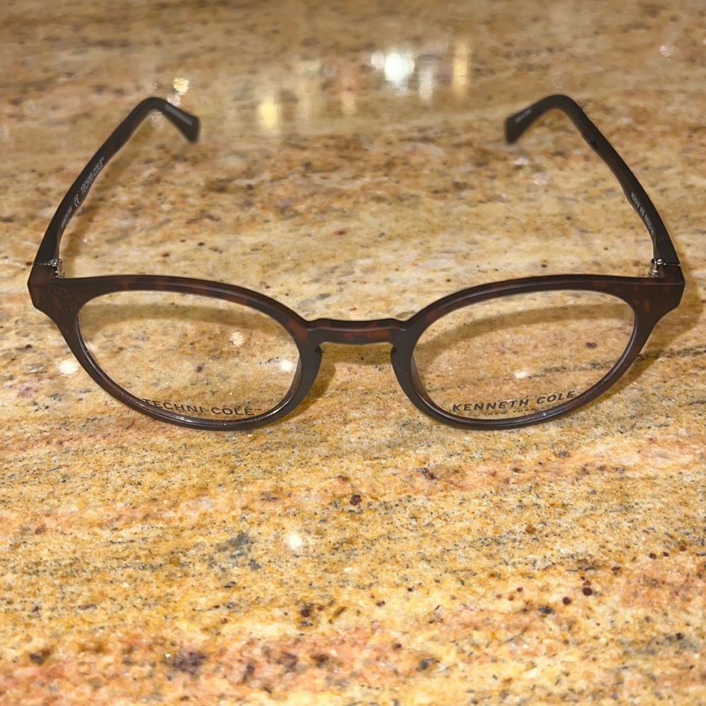 Kenneth Cole brand new eyewear KC0319 tortoise matte 052 50-22-145 eyeglasses